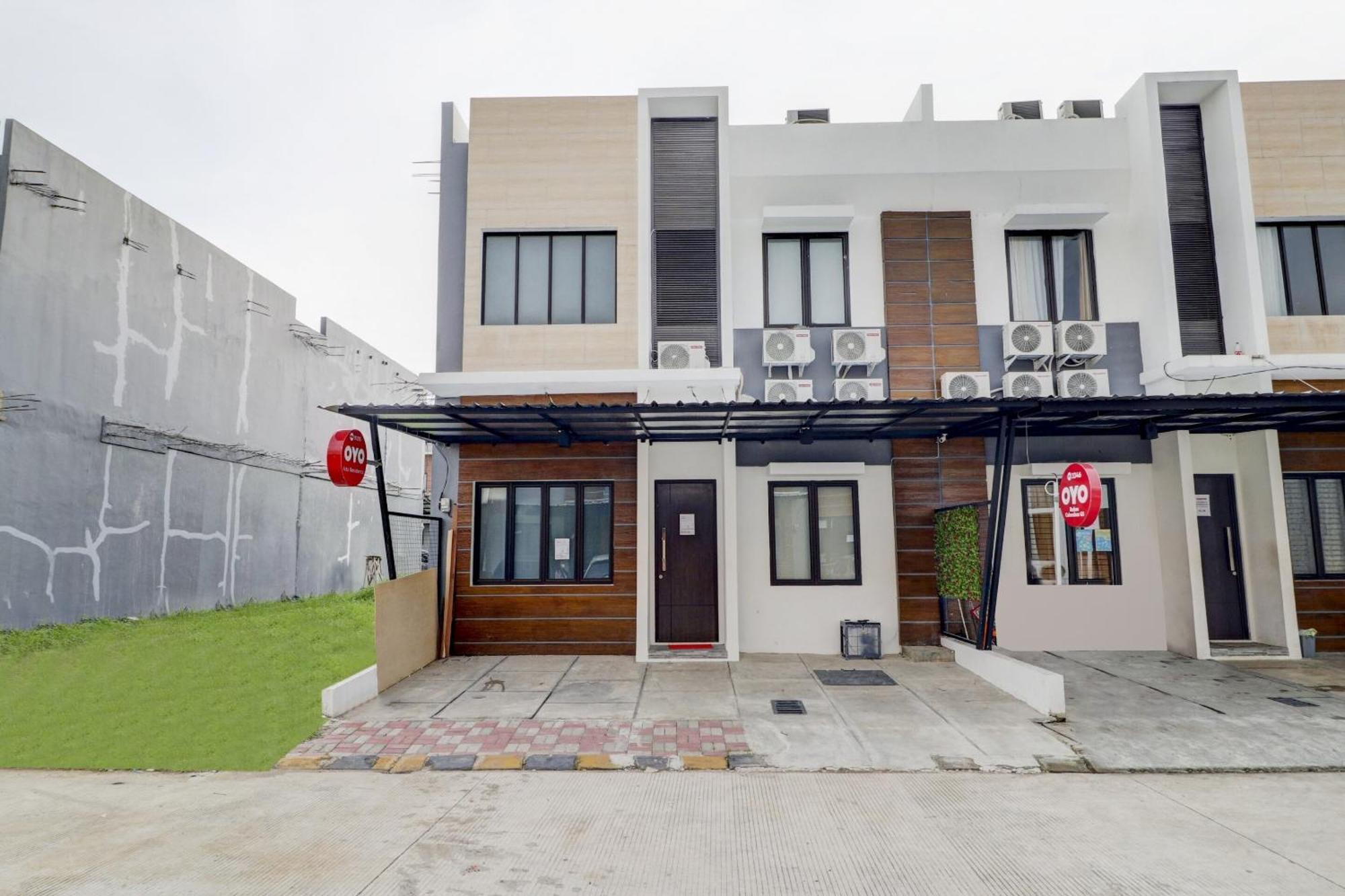 Oyo 90215 Ada Residence Telukjambe Bagian luar foto